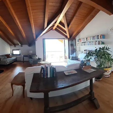 Appartement Mansarda Vista Di E Balbianello